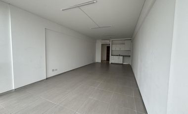 Oficina en Alquiler en Agora III, 46 Plaza, Pilar