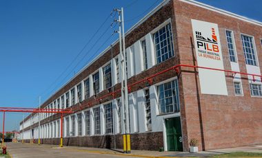 Alquiler - Depósito - 1200 m2 - Bernal