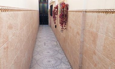 PH en venta - 4 Dormitorios 2 Baños - Cochera - Local -180Mts2 - Avellaneda