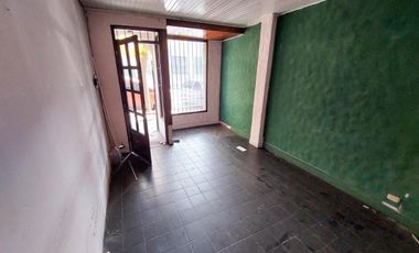 PH en venta - 4 Dormitorios 2 Baños - Cochera - Local -180Mts2 - Avellaneda