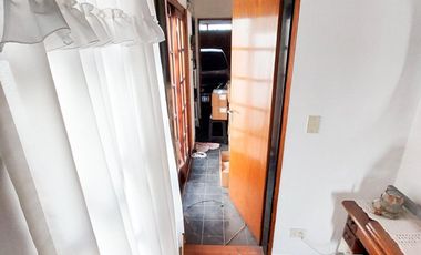 PH en venta - 4 Dormitorios 2 Baños - Cochera - Local -180Mts2 - Avellaneda