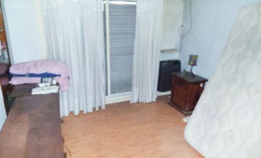 PH en venta - 4 Dormitorios 2 Baños - Cochera - Local -180Mts2 - Avellaneda