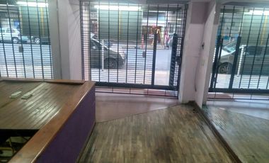 Local comercial en venta - Depósito - Salón - 1 Baño - 48mts2 - Avellaneda