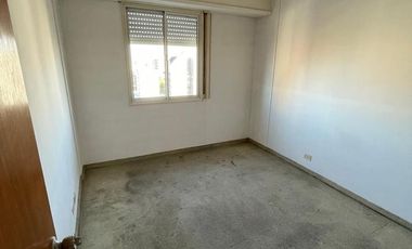 Departamento en 3 Ambientes con Cochera - Edificio Torrecentro I -  Venta Apto Credito