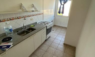 Departamento en 3 Ambientes con Cochera - Edificio Torrecentro I -  Venta Apto Credito