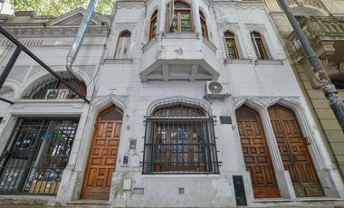 PH en venta en La Plata