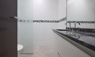 VENTA/PERMUTA - Casa - 2 dormitorios - Patios y pileta - Las Fincas de Ibarlucea, Ibarlucea