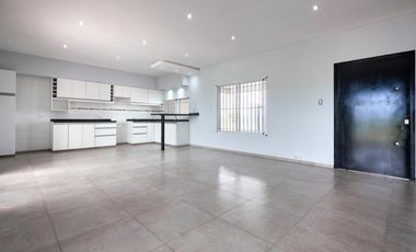 VENTA/PERMUTA - Casa - 2 dormitorios - Patios y pileta - Las Fincas de Ibarlucea, Ibarlucea