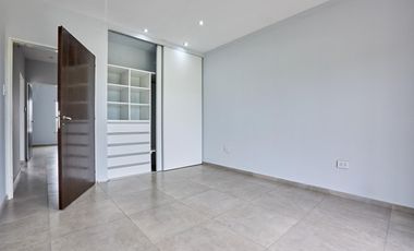 VENTA/PERMUTA - Casa - 2 dormitorios - Patios y pileta - Las Fincas de Ibarlucea, Ibarlucea