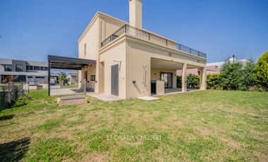 Casa en venta - Altos de Campo grande - Pilar