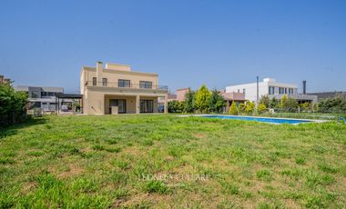 Casa en venta - Altos de Campo grande - Pilar