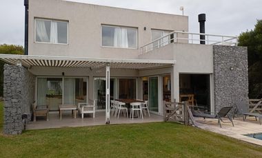 Casa en Venta Costa Esmeralda