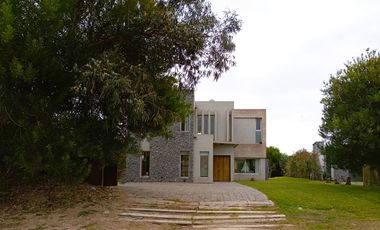 Casa en Venta Costa Esmeralda