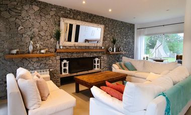 Casa en Venta Costa Esmeralda