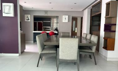 Tizapán San Ángel, Casa en venta sobre avenida principal