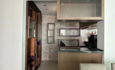 Tizapán San Ángel, Casa en venta sobre avenida principal