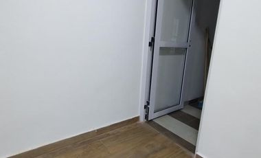 Dúplex en venta - 3 Dormitorios 2 Baños - Cochera - 75Mts2 - Ituzaingó