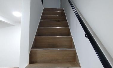 Dúplex en venta - 3 Dormitorios 2 Baños - Cochera - 75Mts2 - Ituzaingó