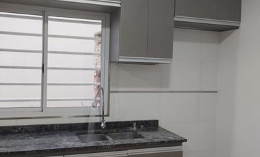 Dúplex en venta - 3 Dormitorios 2 Baños - Cochera - 75Mts2 - Ituzaingó