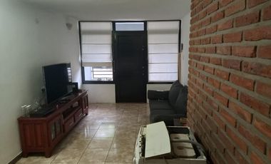 Galpon con Dpto-.290m2-Tolosa 8 e/ 529 y 530-La Plata-Venta