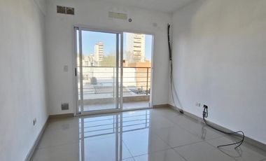 2 AMBIENTES-SAN MARTIN CENTRO