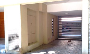 Cochera Venta macrocentro  fácil acceso