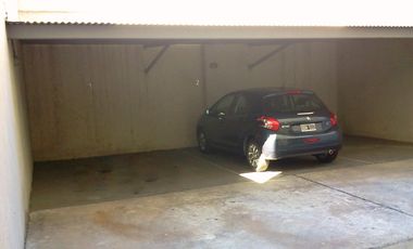 Cochera Venta macrocentro  fácil acceso