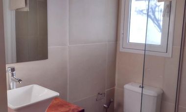 Muy linda casa en venta con rápida salida al mar en Barrio Residencial II – Costa Esmeralda