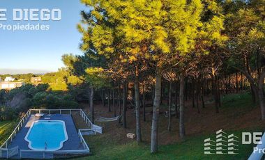 Muy linda casa en venta con rápida salida al mar en Barrio Residencial II – Costa Esmeralda