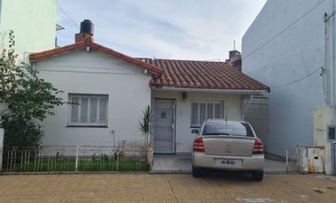 Casa en  Jose Leon Suarez