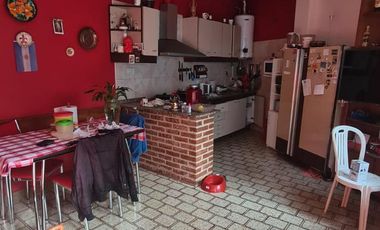 Casa en  Jose Leon Suarez