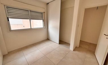 Departamento en Venta - 2 ambientes ubicado en en Flores Sur con Balcón'
