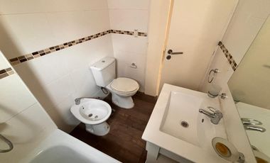 Departamento en Venta - 2 ambientes ubicado en en Flores Sur con Balcón'