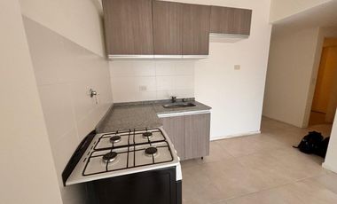 Departamento en Venta - 2 ambientes ubicado en en Flores Sur con Balcón'