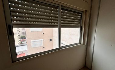 Departamento en Venta - 2 ambientes ubicado en en Flores Sur con Balcón'