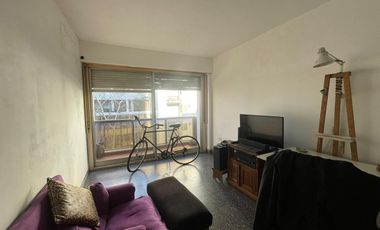 Departamento en venta - dos dormitorios con cochera