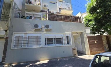 PH en venta - 2 Dormitorios 2 Baños - 197,49Mts2 - Villa Pueyrredón
