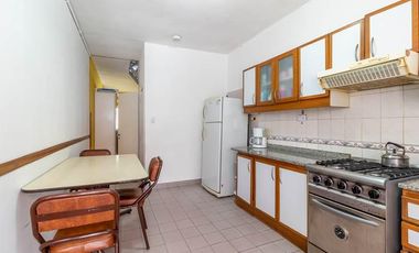 Casa 3 ambientes en venta en Quilmes