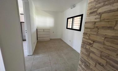 Casa en venta - 3 Dormitorios 2 Baños 1 Cochera - 595Mts2 - Escobar