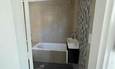 Casa en venta - 3 Dormitorios 2 Baños 1 Cochera - 595Mts2 - Escobar