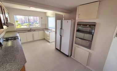 ALQUILER DEPARTAMENTO DUPLEX PISO ALTO 300M2 DOS COCHERAS PALERMO