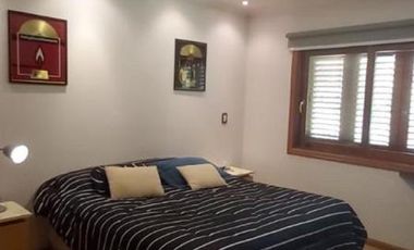 Casa - 6 ambientes con Cochera - Villa Gesell - VENTA