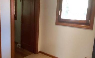 Casa - 6 ambientes con Cochera - Villa Gesell - VENTA