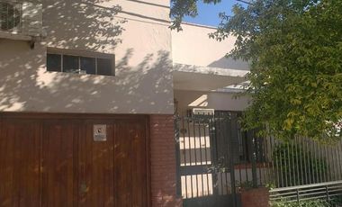 Casa en pleno Centro de la Ciudad- Zona Facultad Medicina-