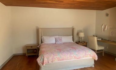 Las Águilas, Casa en condominio con doble seguridad cerca del periférico