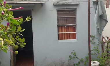 CASA EN VENTA BERISSO AV. MONTEVIDEO Y 32