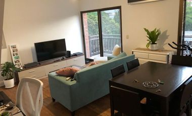 Depto en duplex con cochera fija 1 C/estacion