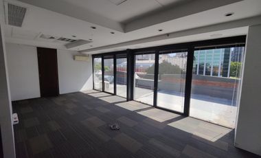 Oficina en  Alquiler en Puerto Madero con Terraza