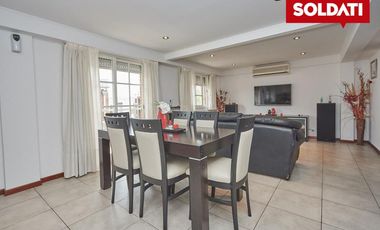 Venta departamento duplex de 3 ambientes en San Isidro.