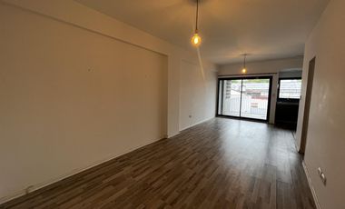 Departamento 2 ambientes VENTA Lomas de Zamora
